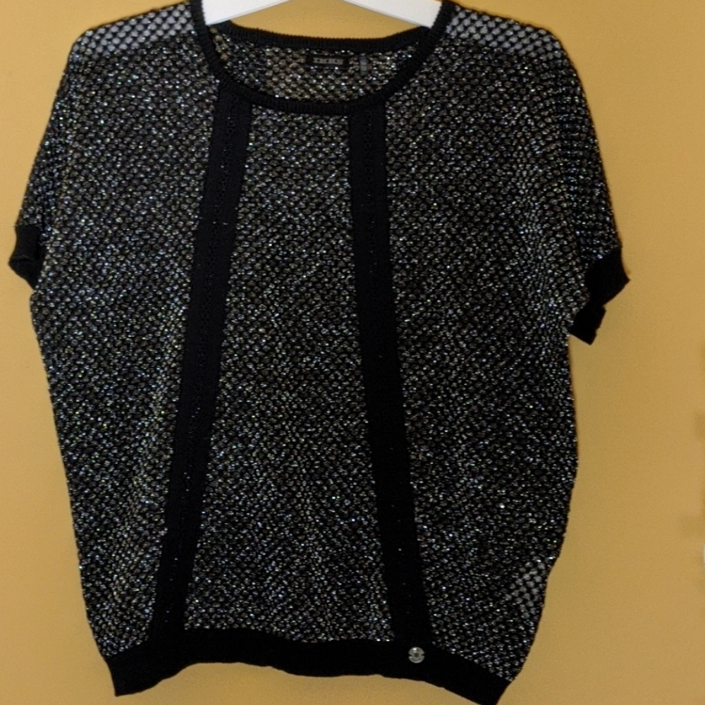 IKKS black shirt w/metallic thread. Size 14